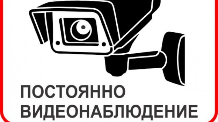 Коцев слага още камери по кофите за боклук във Варна