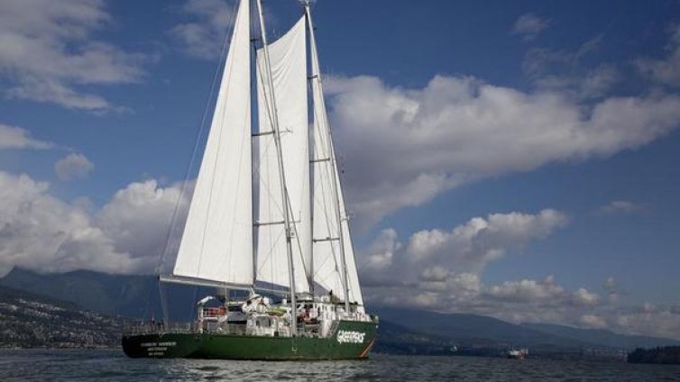 Ветроходът на  &bdquo;Грийнпийс&rdquo; Rainbow Warrior пристига във Варна