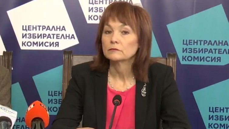 32 изборни машини "дадоха фира"
