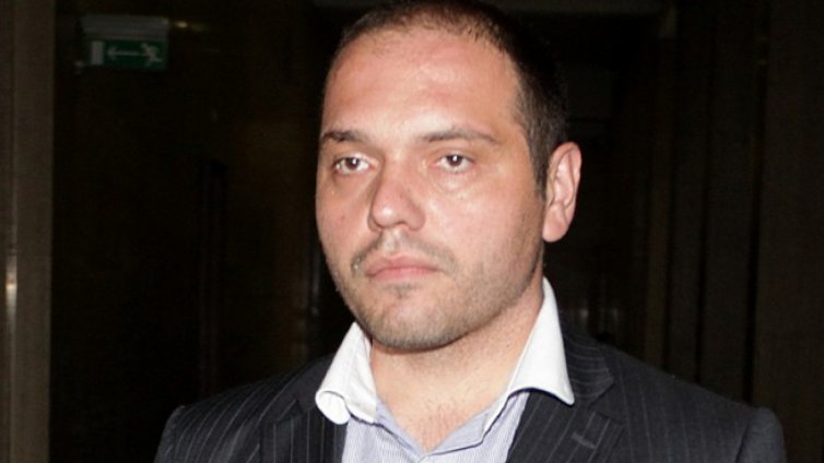 Тефтерестият Златанов излиза от затвора