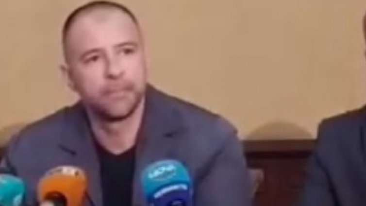 Опитали да влязат с взлом в дома на варненски кмет (ВИДЕО)