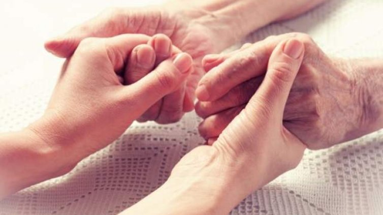 Нова социална услуга подпомага 728 граждани на Варна