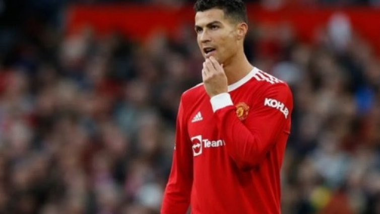 Роналдо плаче след позора. Кой е виновникът