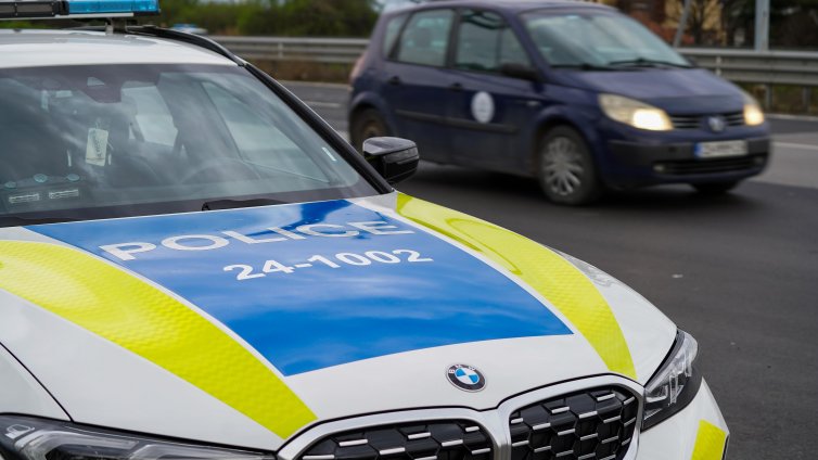 Двама неправоспособни водачи са били хванати край Варна 