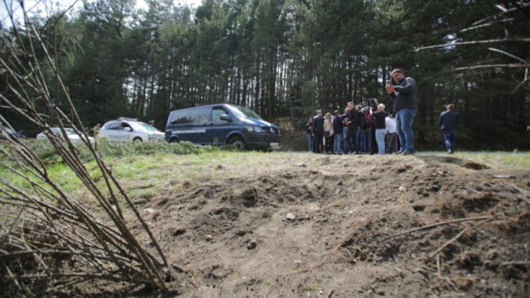 Готова е експертизата за взрива до колата на бившия главен прокурор Иван Гешев