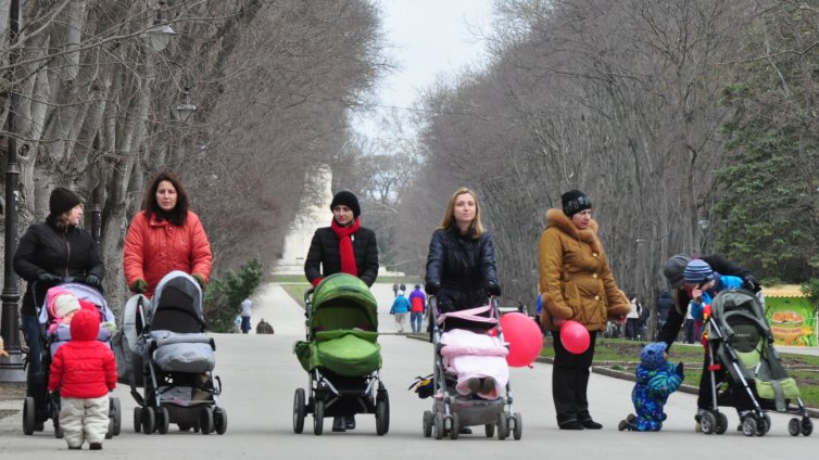 4 552 бебета са се родили във Варна през м.г.