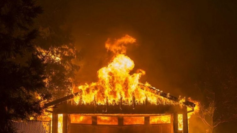 Жена загина при пожар в "Зеленика"