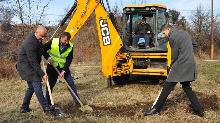 Влагат над 11 млн. лв. за модернизация на IV микрорайон във „Владиславово“ 