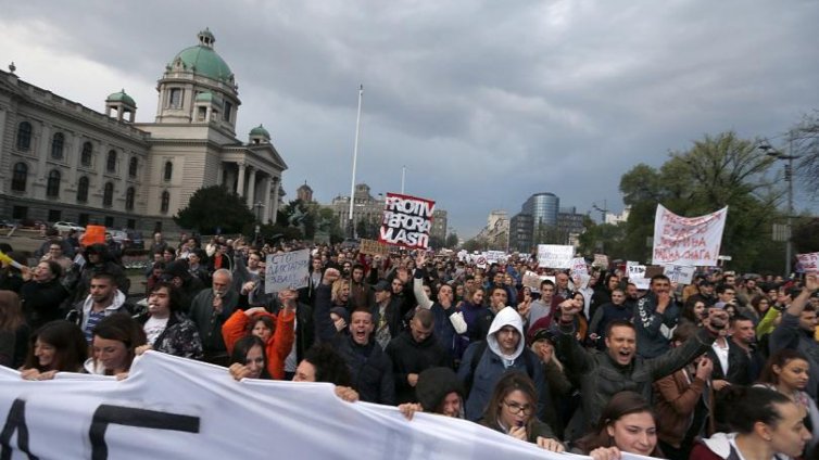 Хиляди сърби отново събраха на протест срещу Александър Вучич
