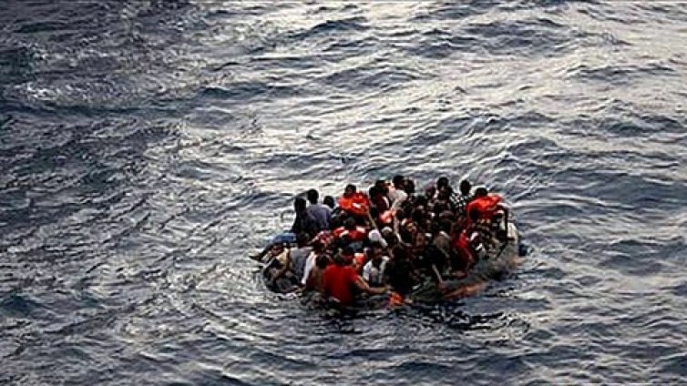 Близо 290 000 мигранти са дошли в Европа през Средиземно море от началото на годината