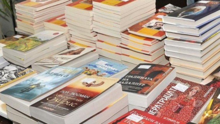 Кампанията "Книги за смет" гостува и във Варна