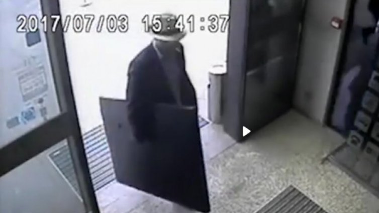 Обир в хотел в София: Задигнаха картина за 5 бона  