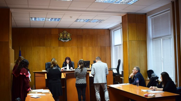 8-годишна присъда „постанови“ съдебен състав от студенти по право