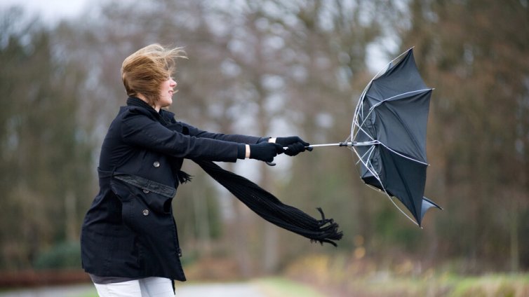 Времето във Варна на 8 февруари - предимно облачно и много ветровито
