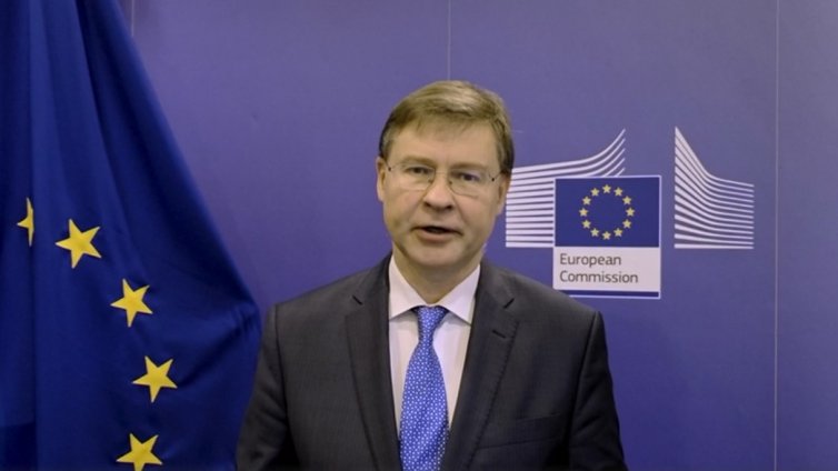  Валдис Домбровскис ни поздрави за присъединяването на България към еврозоната