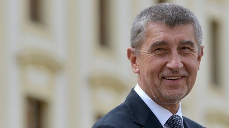 Чешкият премиер заяви, че не подкрепя критиките на ЕС срещу Унгария и Полша