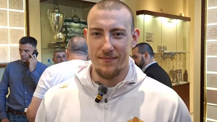 Щангистът Христо Христов подари свой медал на Музея на спорта