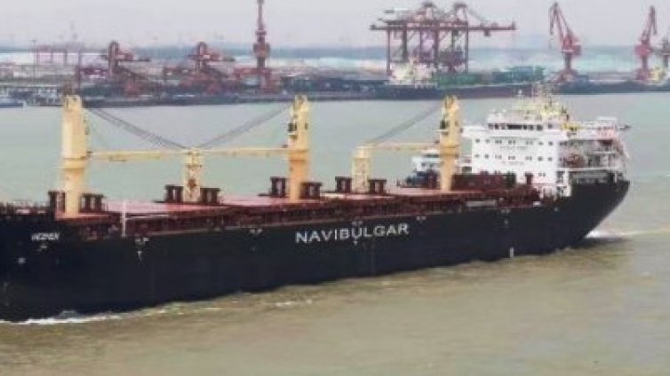 ЕК: Няма наложени санкции на български кораб