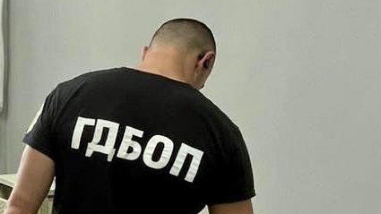 ГДБОП разкри варненци в  група за данъчни измами чрез продажби на мобилни телефони и техника (СНИМКИ)