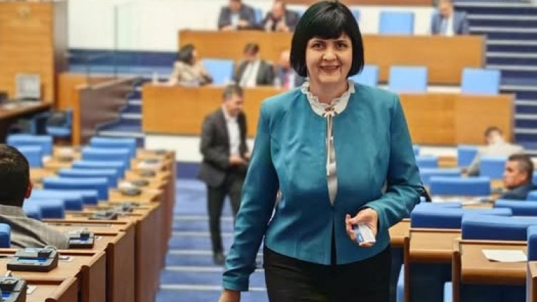 Зам.-председателят на НС Юлиана Матеева оглавява листата на "Величие" във Варна