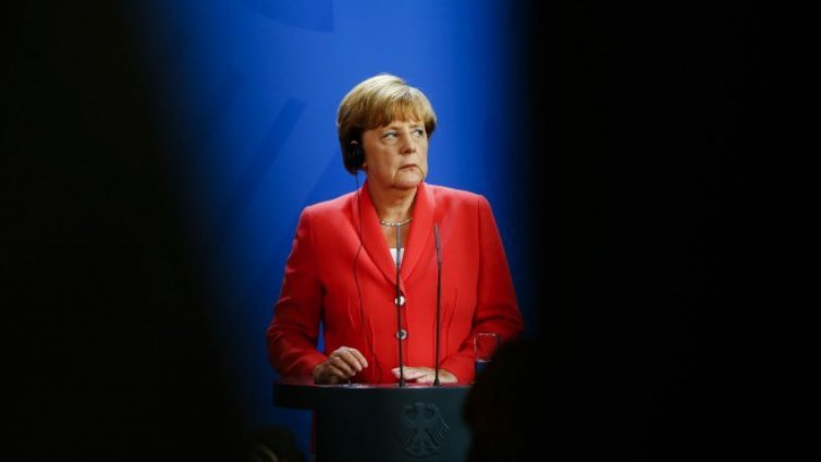 Ангела Меркел отхвърли идеята за квоти за електромобили