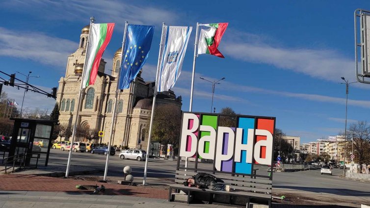 Отмениха бедственото положение във Варна