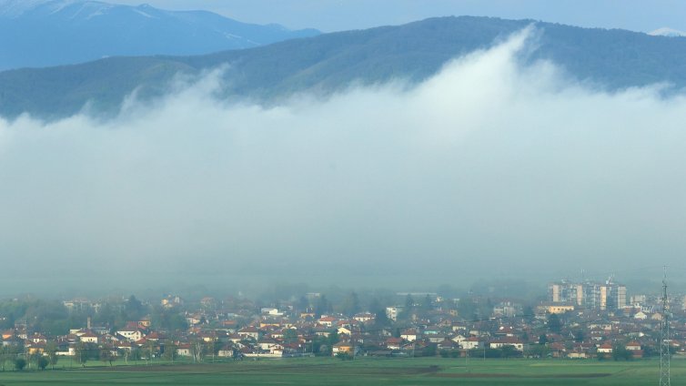От София до Мадрид: Мъглата вече не е просто сутрешен пейзаж, а нов климатичен феномен