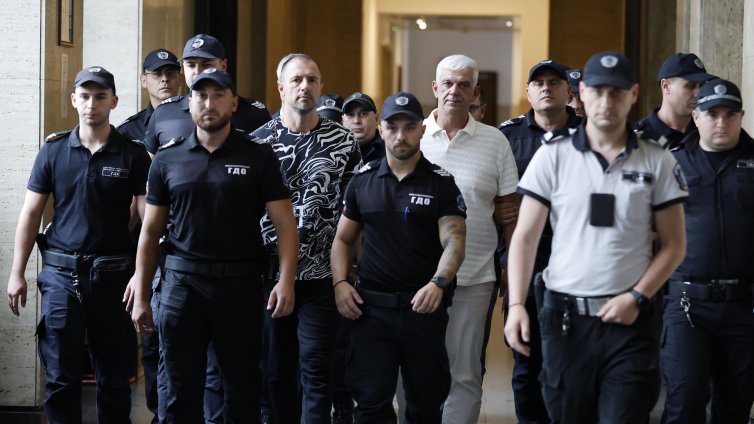 Съдът ще гледа мерките за неотклонение срещу общинските съветници от Варна днес