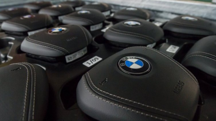 BMW стартира повторна сервизна акция за 230 000 коли
