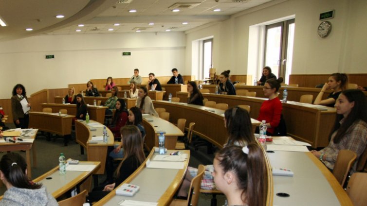Бъдещите журналисти и математици са на изпит в СУ