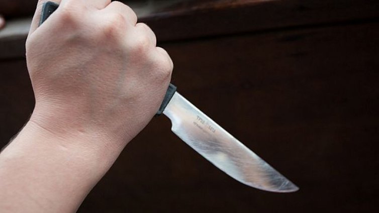 18-годишна уби мъж с нож в Стара Загора