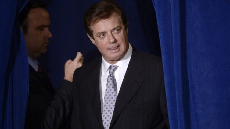 Манафорт предложи $12 млн., за да отменят домашния му арест