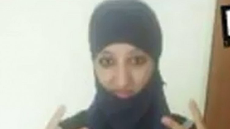Хасна не се е самовзривила в "Сен Дени"?