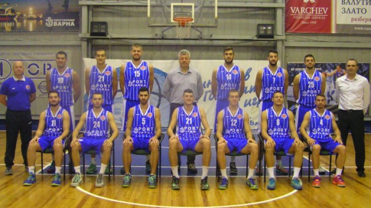 „Черно море порт Варна” с разгромна загуба от „Лукойл”