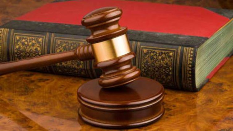 Дават на съд мъж, представял се близо 12 години за кардиолог