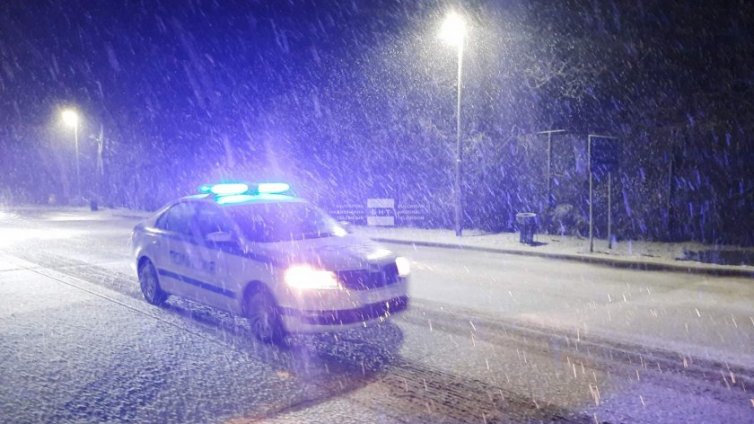 На Дуранкулак пристигнаха евакуиращи се магистрати от Украйна