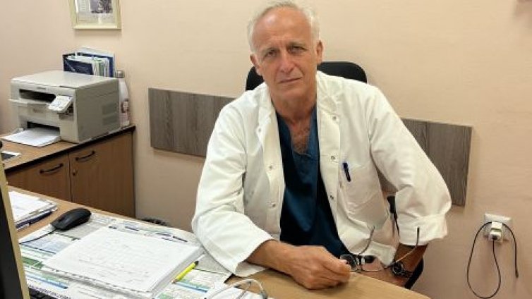 Стабилизирана, но в тежко състояние, е пострадалата жена при катастрофата с кола на НСО