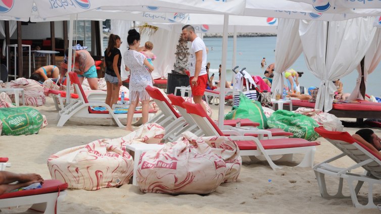 На първо място сме в ЕС по ръст на броя на нощувките на туристи за 2016-та