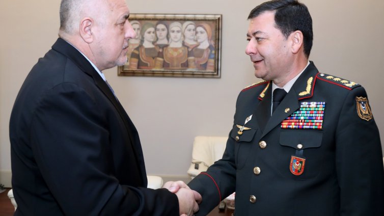 Добрите отношения между България и Азербайджан са основа за успешно военно партньорство