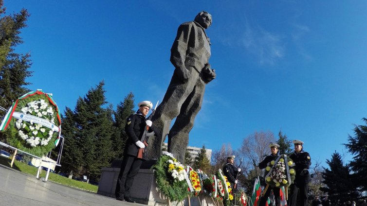 Мая Вапцарова: Енергията на Никола Вапцаров се върна, за да ни научи на вяра