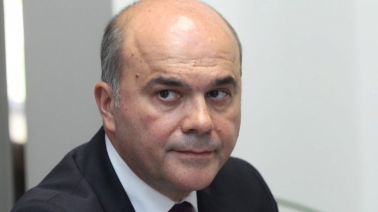 Петков за болничните: Не съм съгласен да е за сметка на работника  
