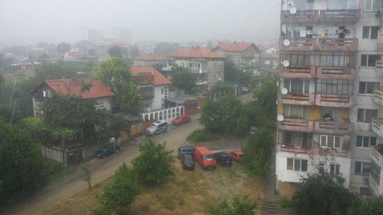Порой се изля над Владиславово