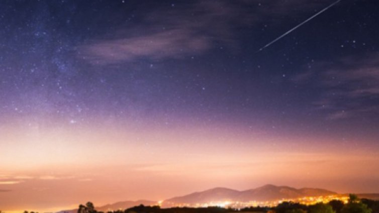 Задава се метеоритен дъжд