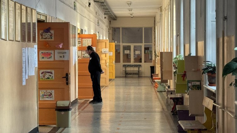 34,63% избирателна активност в България към 16,00