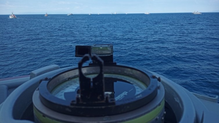 Руснаци стреляха по британски разрушител в Черно море