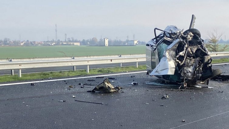 Касапница на АМ "Тракия", има трима загинали