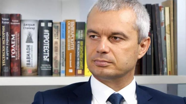 Костадинов поздравил Путин за победата