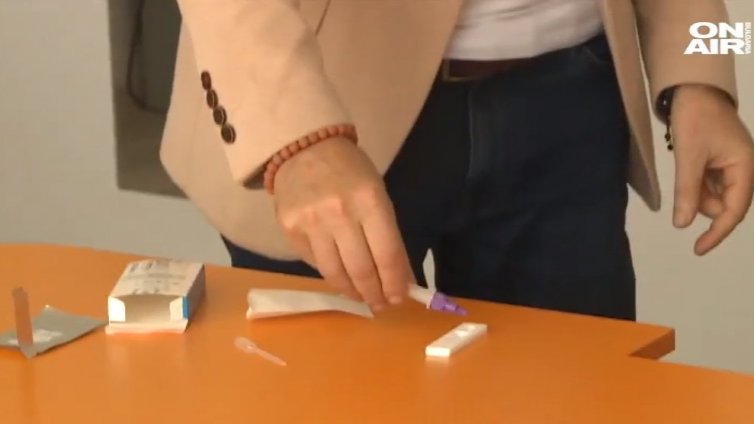 Демонстрираха как ще тестват децата в училище (ВИДЕО)