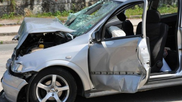 708 жертви на пътя през 2016 г., близо 10 000 души са ранени