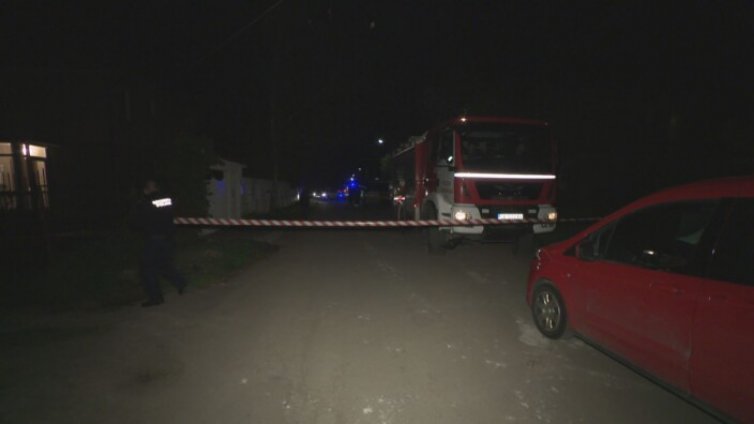 Насилник се барикадира в къщата си и си тегли куршума